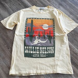 Daydreamer Willie Nelson shirt small